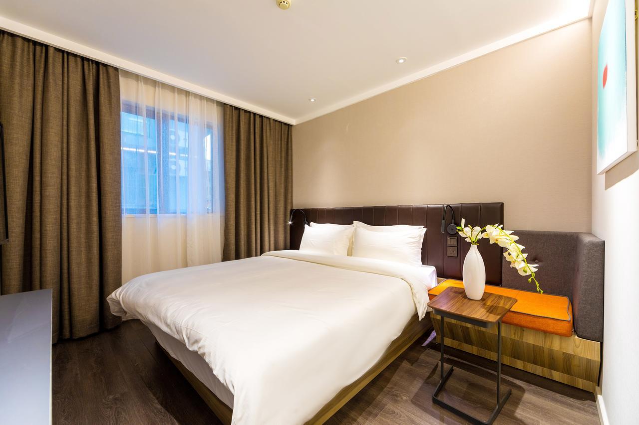 Hanting Premium Hotel Shanghai Dapu Bridge Riyueguang Shopping Mall Экстерьер фото